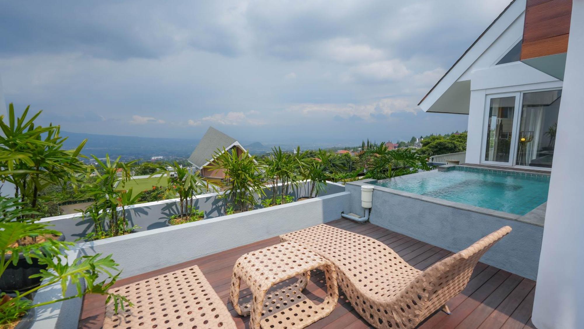 Amartahills Hotel And Resort Batu  Cameră foto